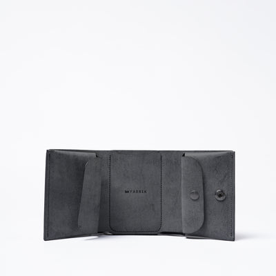 ＜FABRIK＞TRI-FOLD WALLET/冰白色