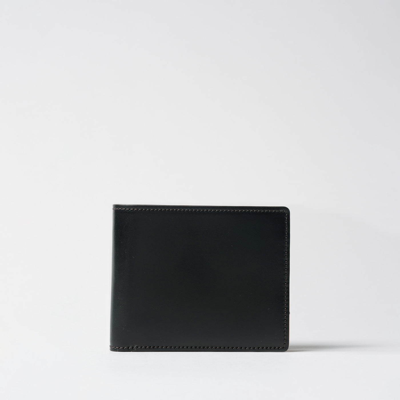 <Hawk Feathers>  Cordovan Bifold Wallet / Black