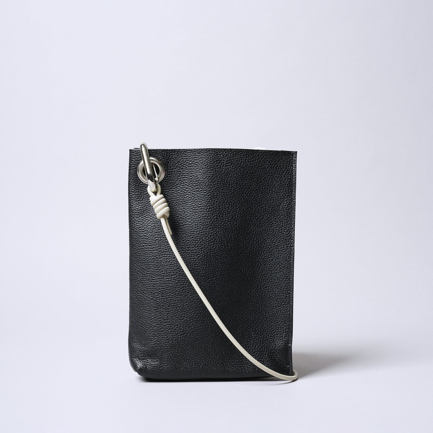 <SENTI FLATTER THE SENSES> Shrink Leather Mini Shoulder Bag / Black