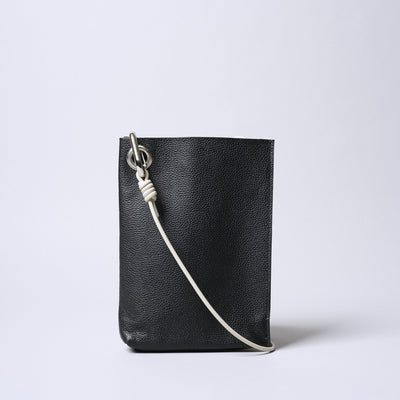 <SENTI FLATTER THE SENSES> Shrink Leather Mini Shoulder Bag / Black