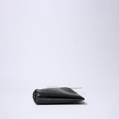 <SENTI FLATTER THE SENSES> Shrink Leather Mini Shoulder Bag / Black x Ivory