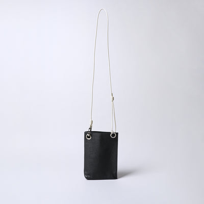 <SENTI FLATTER THE SENSES> Shrink Leather Mini Shoulder Bag / Black x Ivory