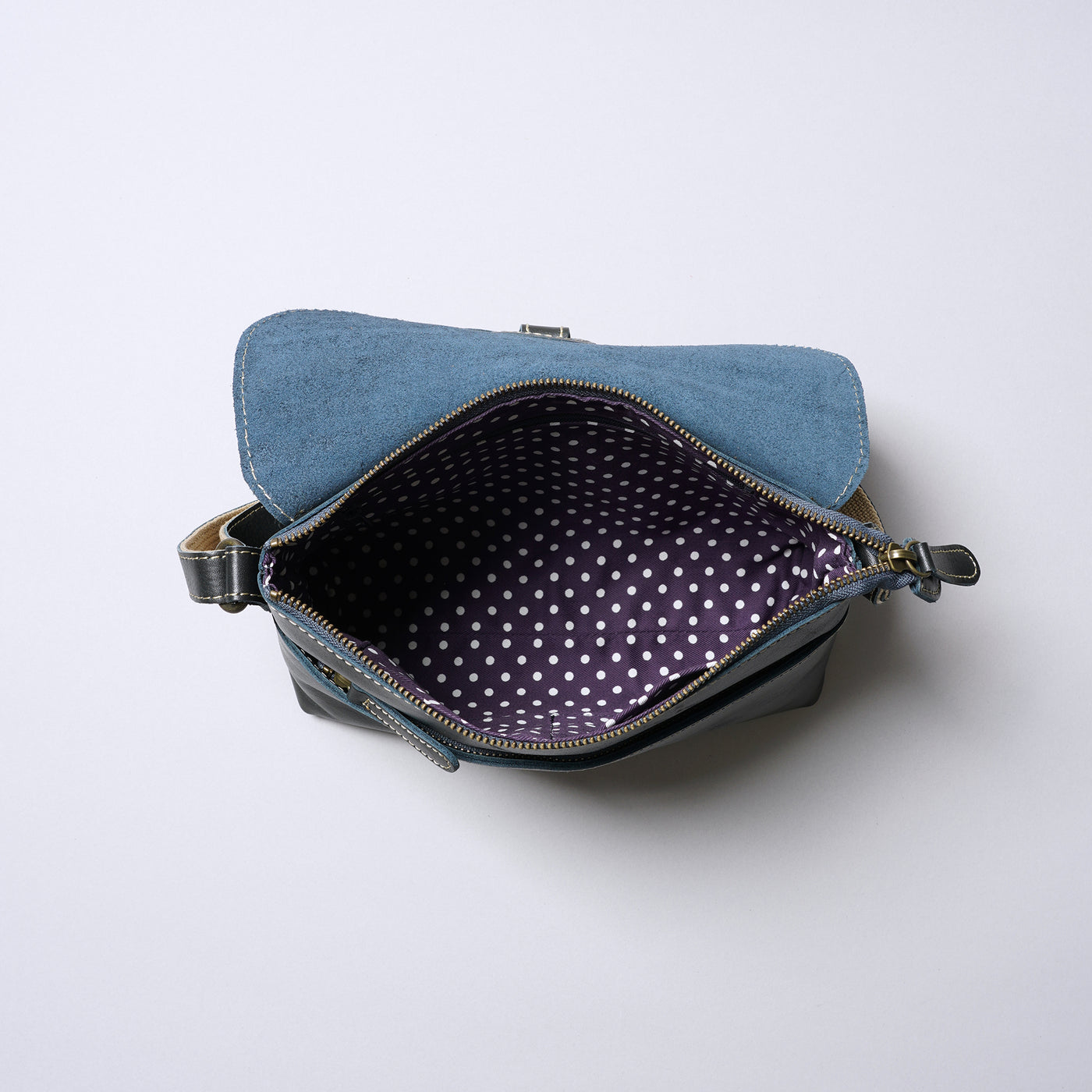 ＜レッセフェール＞ヴォルフ ミニショルダーバッグ/ネイビー