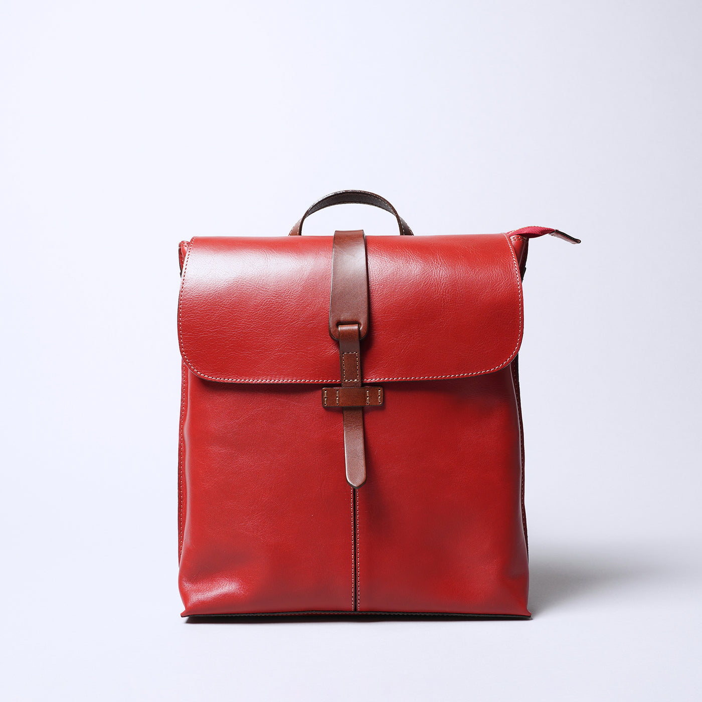 ＜レッセフェール＞サーチ ヌメ革コンビ リュック/ブラック