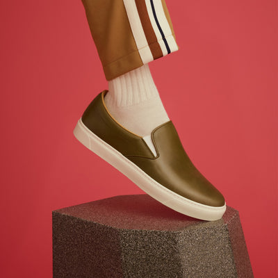 ＜トス＞Lance ランス スリッポンレザースニーカー 栃木レザーヌメ/カーキ