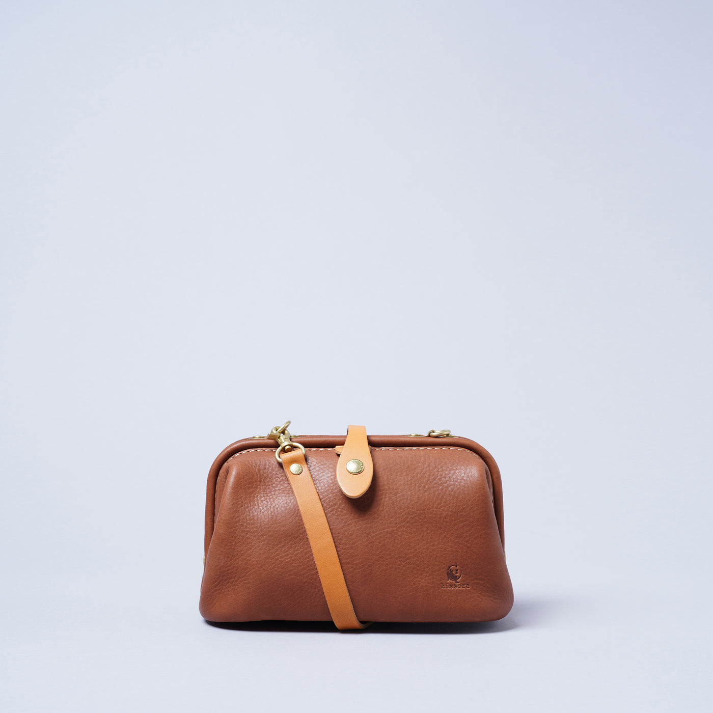 <kissora> Epika Shoulder Bag with Clasp Opening / Red