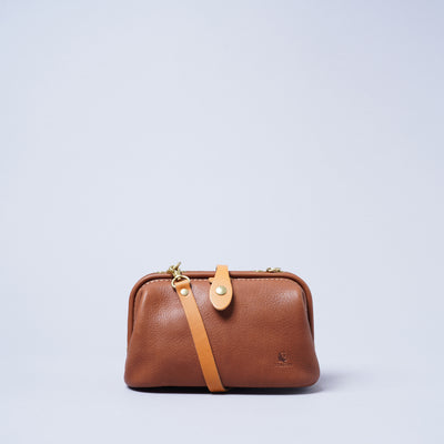 <kissora> Epika Shoulder Bag with Clasp Opening / Red