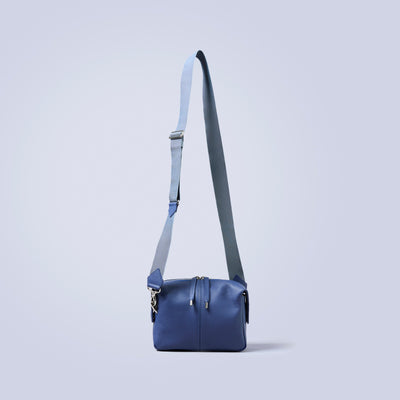 ＜KIYOKAWA＞［SOPHIE］Cross body bag/藍色