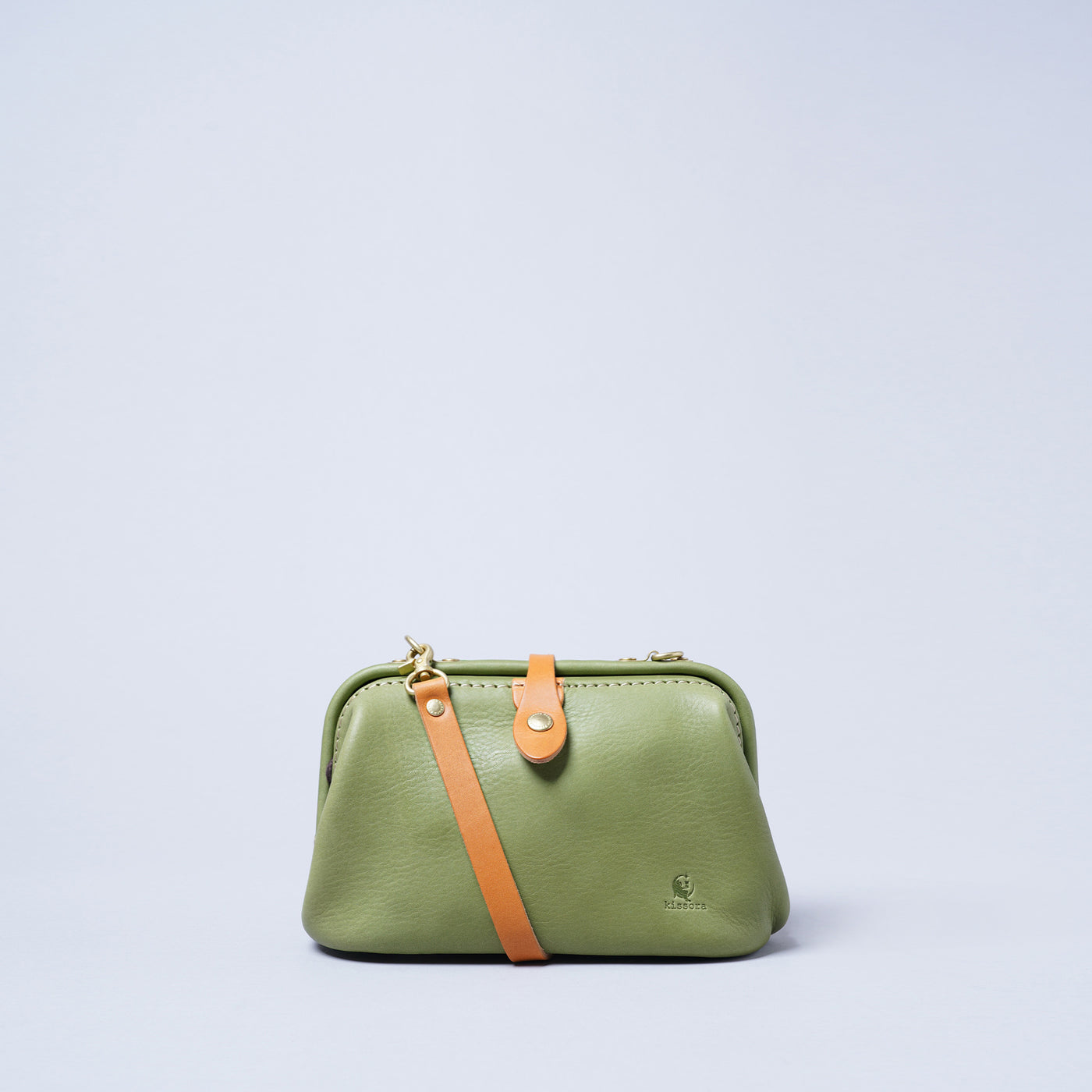 <kissora> Epika Shoulder Bag with Clasp Opening / Red