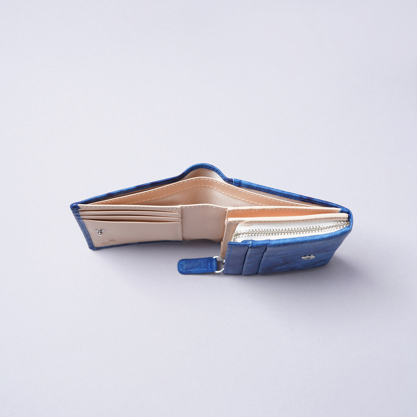 <KIKUHIRO> Aizome ・Bifold LF Wallet with Coin Pocket  / Blue (Indigo)