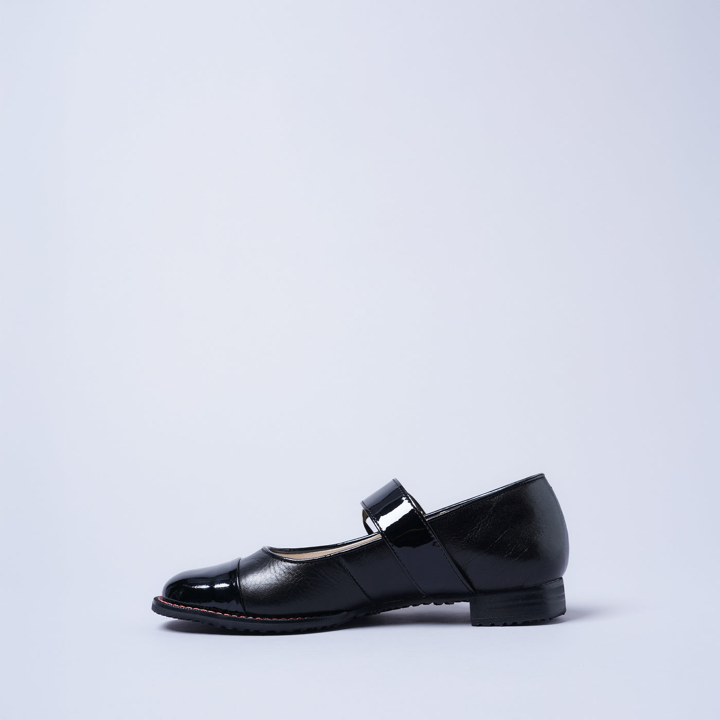 ＜クツネ＞BIG BIJOU PUMPS/黒(ブラック)