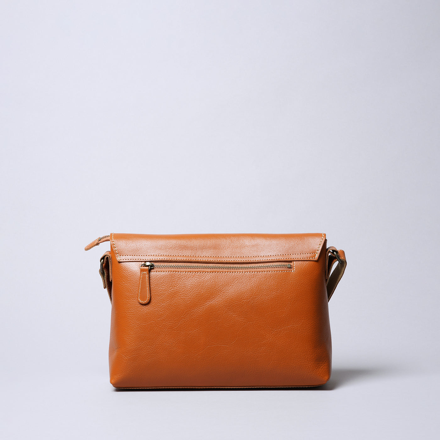 <Laisser Faire> Wolf Shoulder Bag / Red