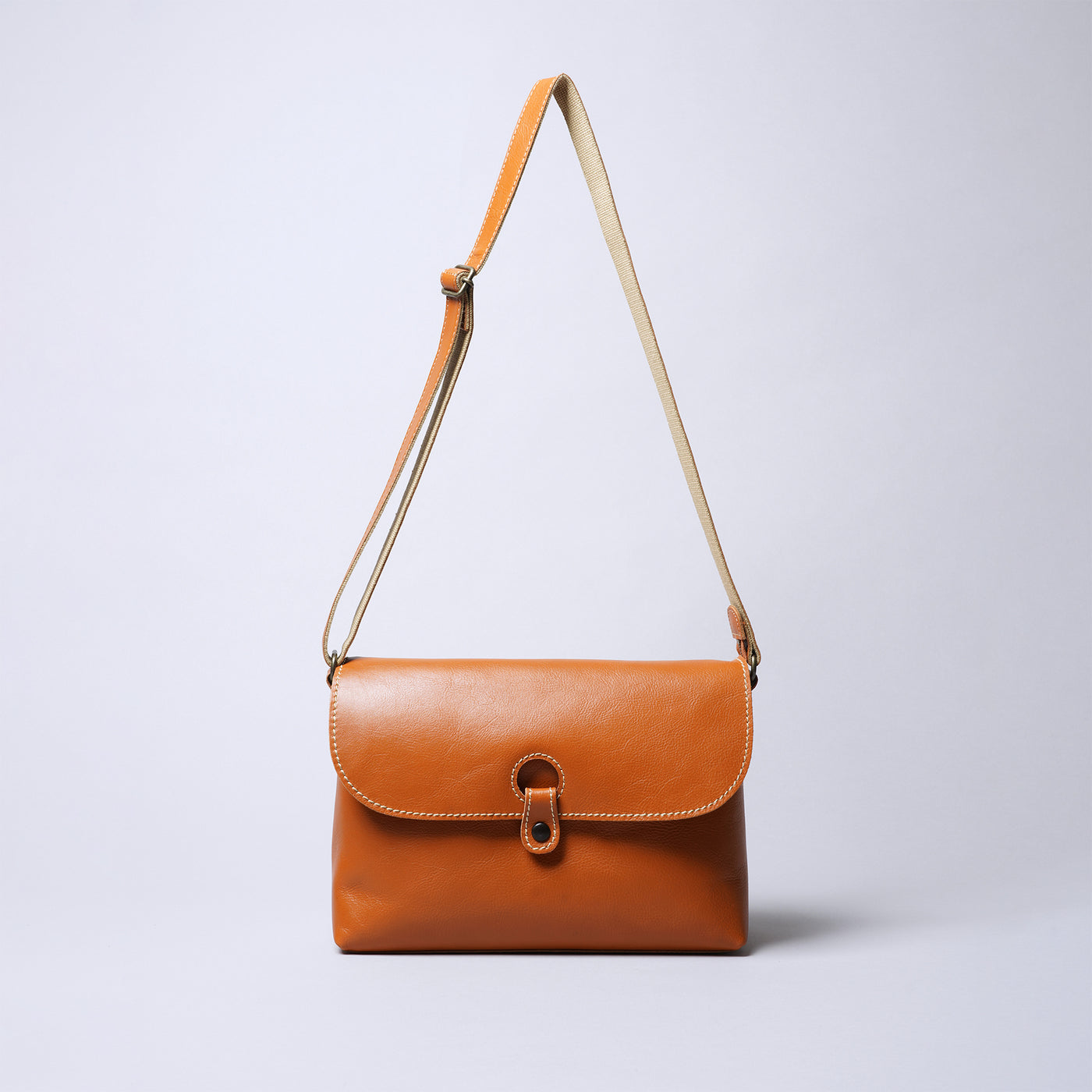 <Laisser Faire> Wolf Shoulder Bag / Red