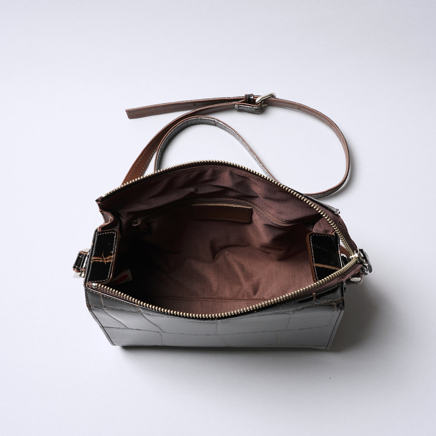 <REAL MIND BL> Prima Borsa Shoulder Bag / Chocolate