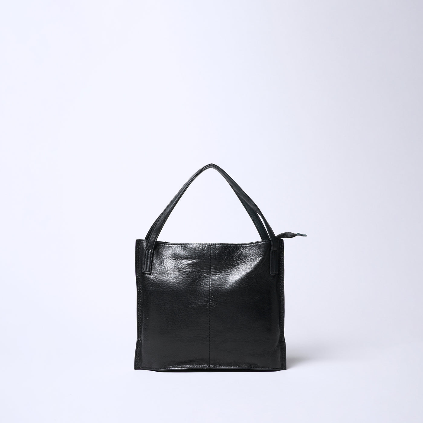 <REAL MIND BL> Fika Thin Gusset Tote Bag / Black