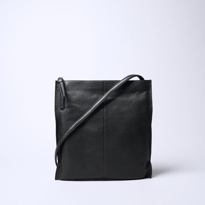 <REAL MIND BL> Fika Thin Gusset Shoulder Bag / Bag