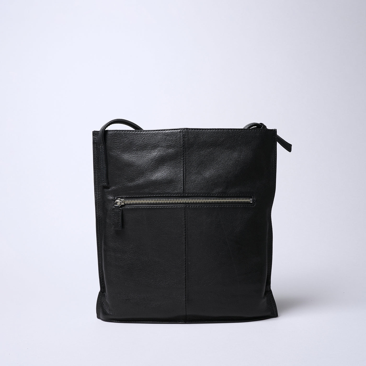 <REAL MIND BL> Fika Thin Gusset Shoulder Bag / Bag