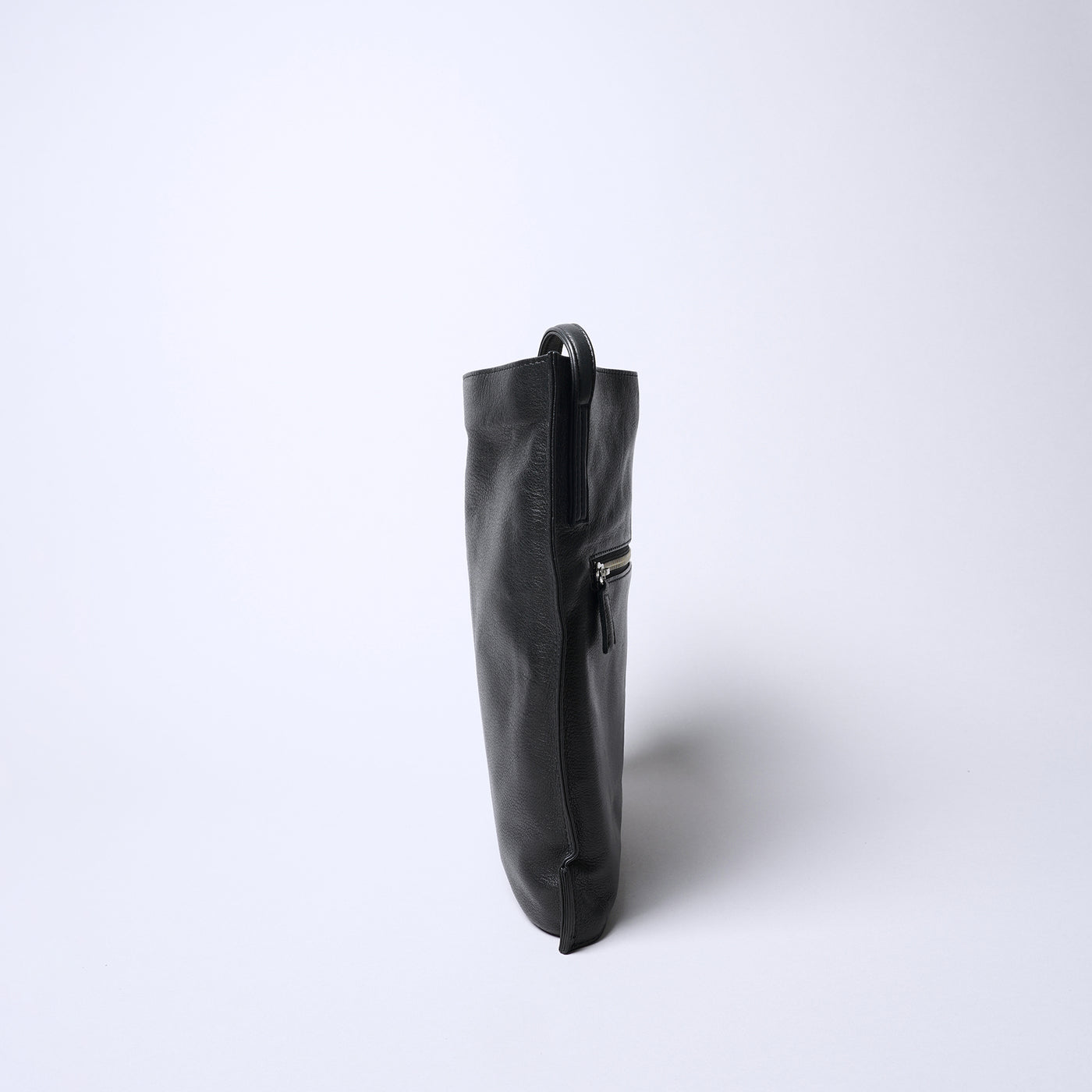 <REAL MIND BL> Fika Thin Gusset Shoulder Bag / Grey