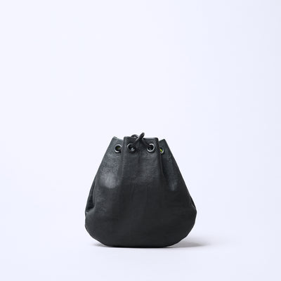 <SENTI FLATTER THE SENSES> Super Lightweight Dyneema Leather Drawstring Bag SS / Black x Camel