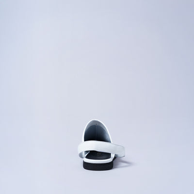 <SUUTA SUUTA> Tabi Shoes / White