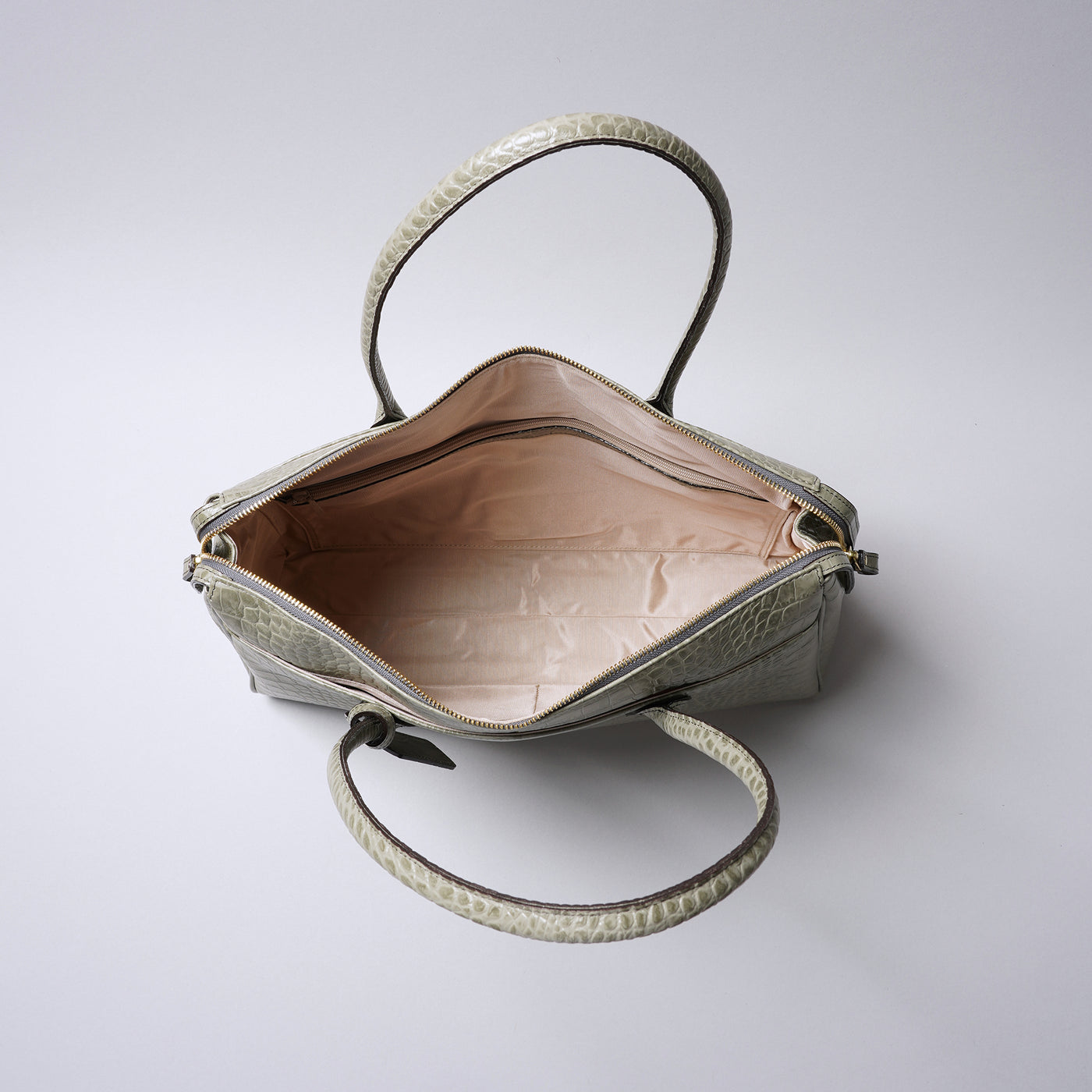 <legu> Chroma Large A4 Tote Bag / White