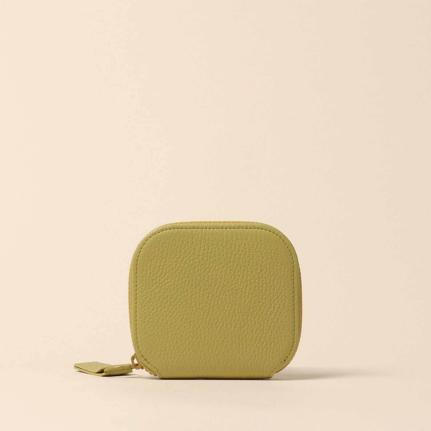 ＜itten-itten> Round Mini Wallet / Yellow