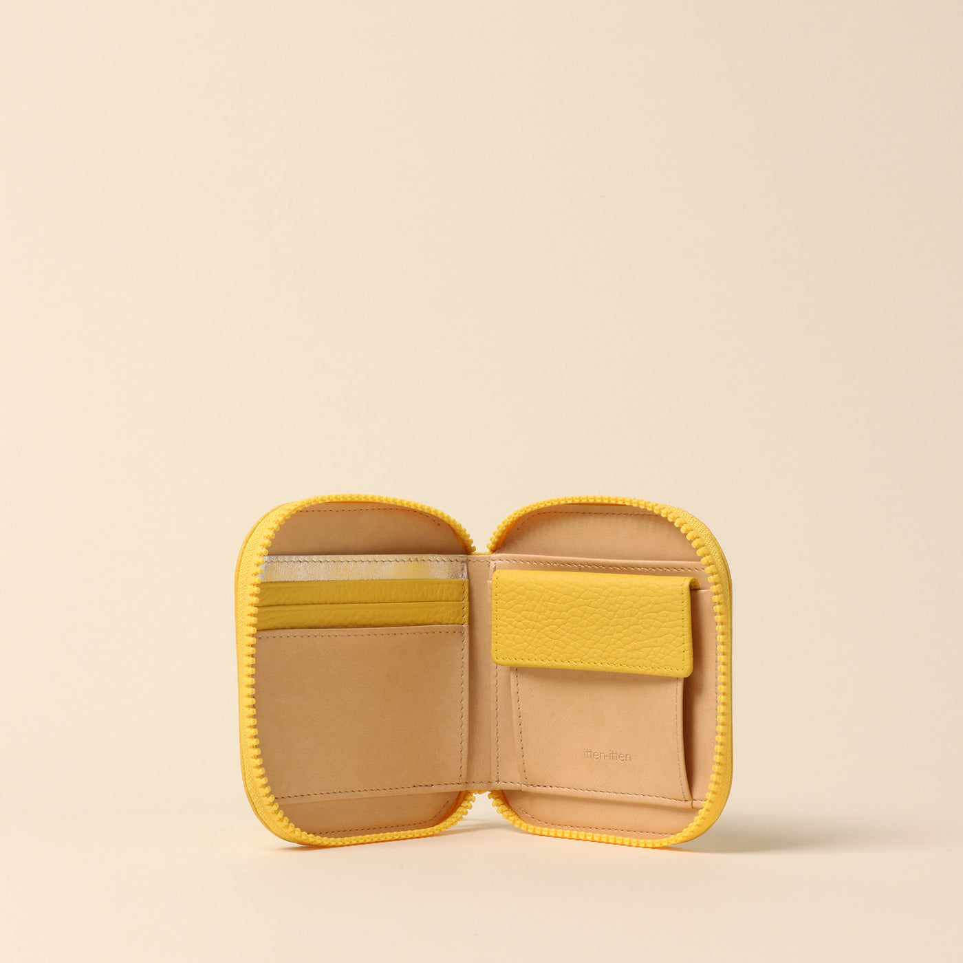 <itten-itten> Round mini wallet / Pink