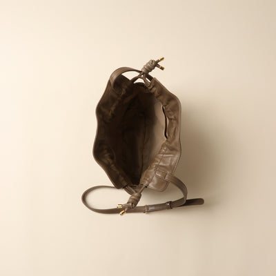 <KIYOKAWA> ZITA Shoulder pochette/ivory