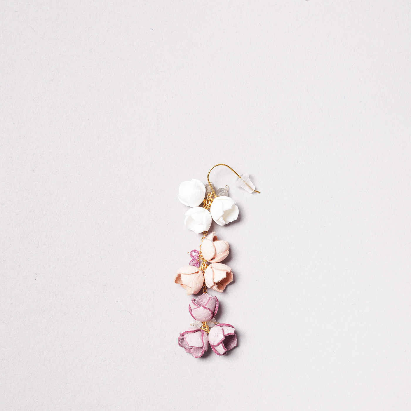 <Selieu> MIZUKI Earrings / White, Cherry Blossom and Smoky Pink