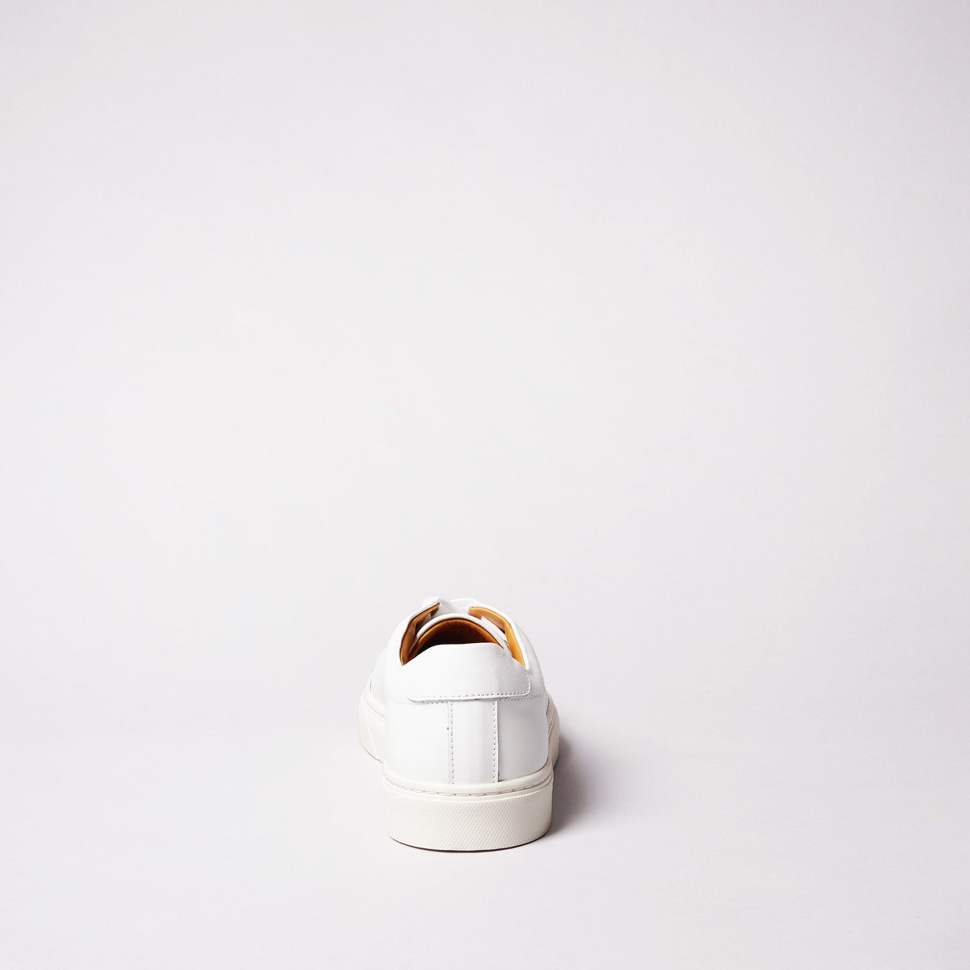 <TOSS> Chester Chester Lace-up Leather Sneakers / White