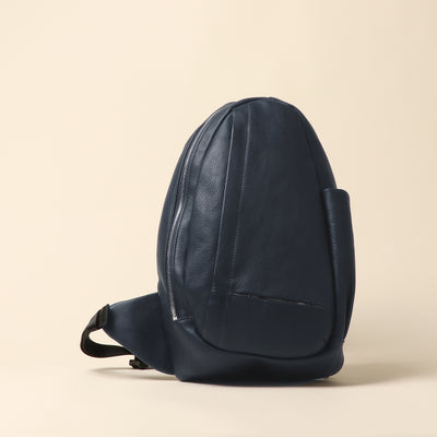 <Wild Swans> One shoulder bag, black