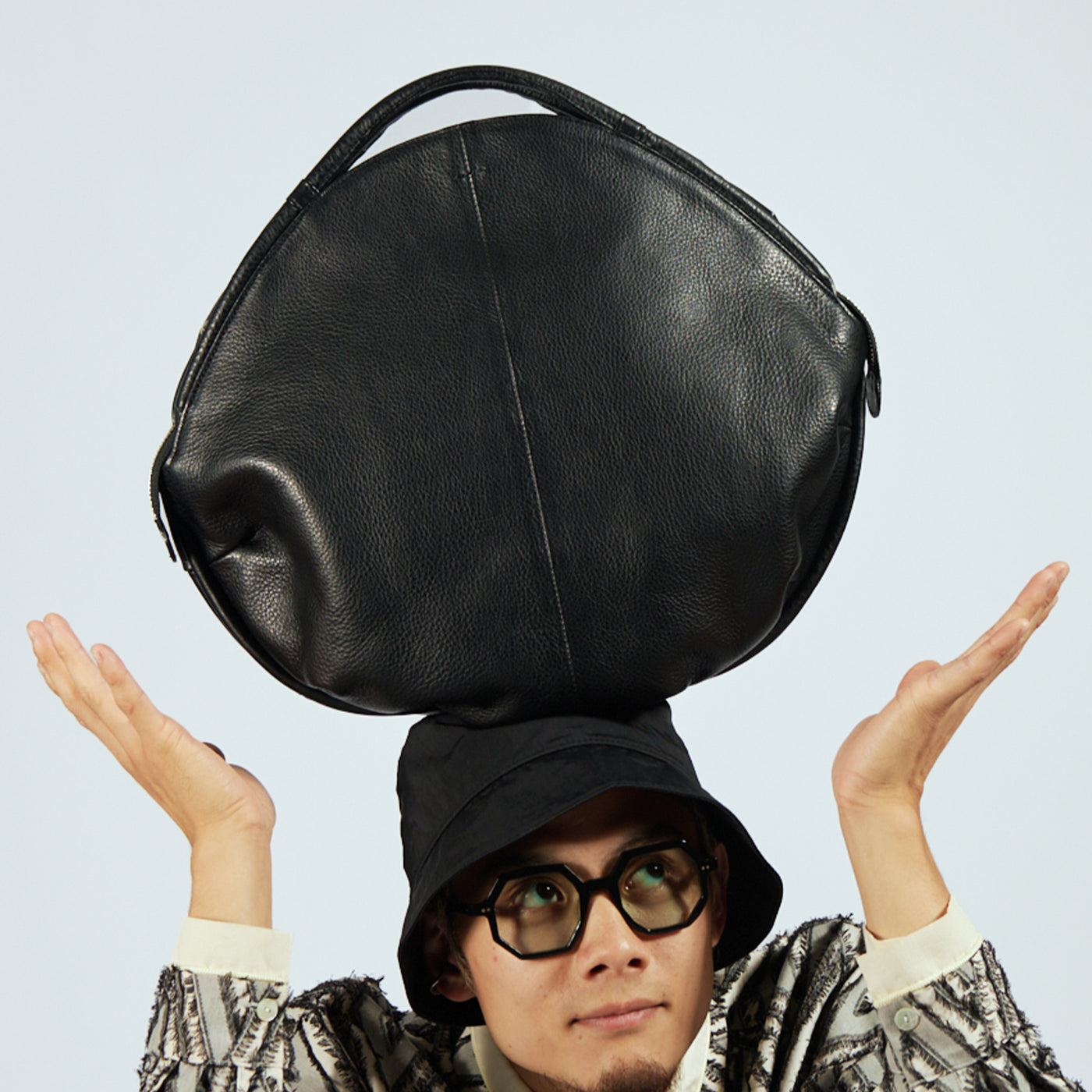 <STN> Feel series leather 2-way bag / black